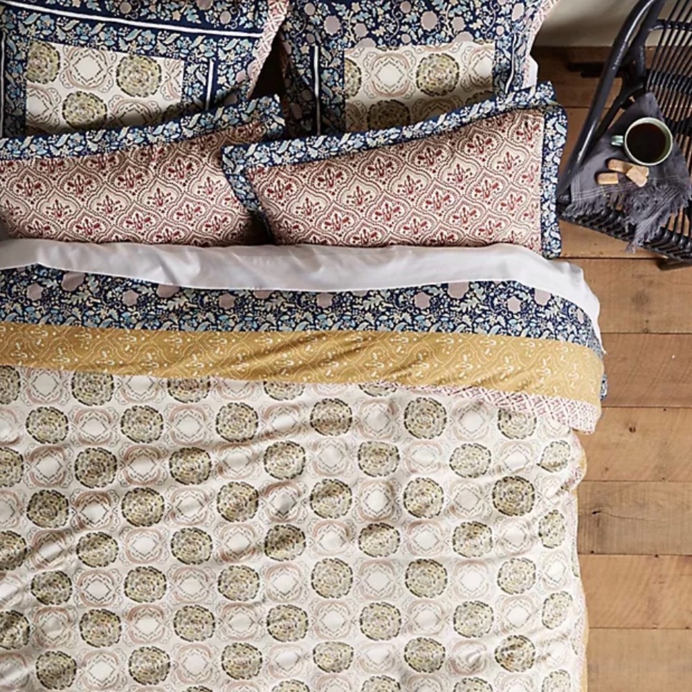 Anthropologie Megura Cream Queen Duvet Bedding Set